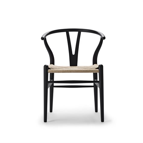 Carl Hansen & Søn Y-stolen CH24 af Hans J. Wegner, soft black og naturflet