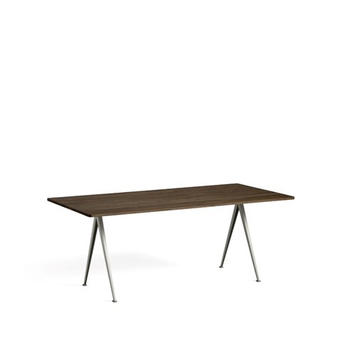 Pyramid Table 02, aflangt bord i egetræ, 190 cm