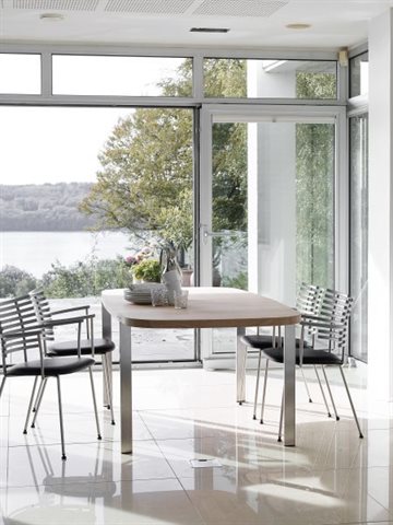 Naver Collection - GM 2122 ellipseformet spisebord med udtræk. 200x100 cm