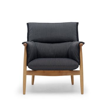 Embrace Lounge Chair E015 Stof af EOOS